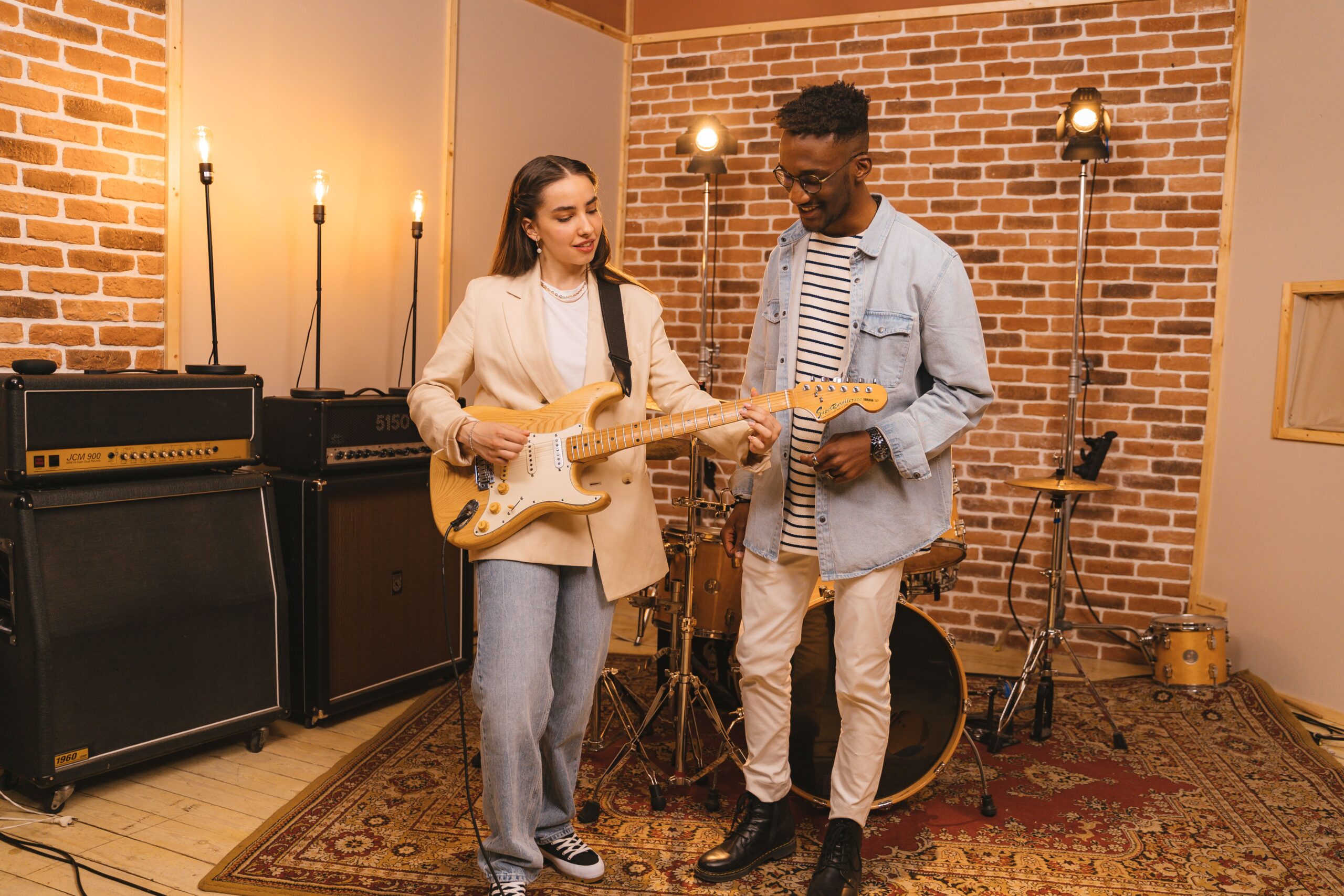 Olivia Rodrigo i Chappell Roan predstavile svoj prvi zajednički remiks – Olivia Rodrigo Chappell Roan