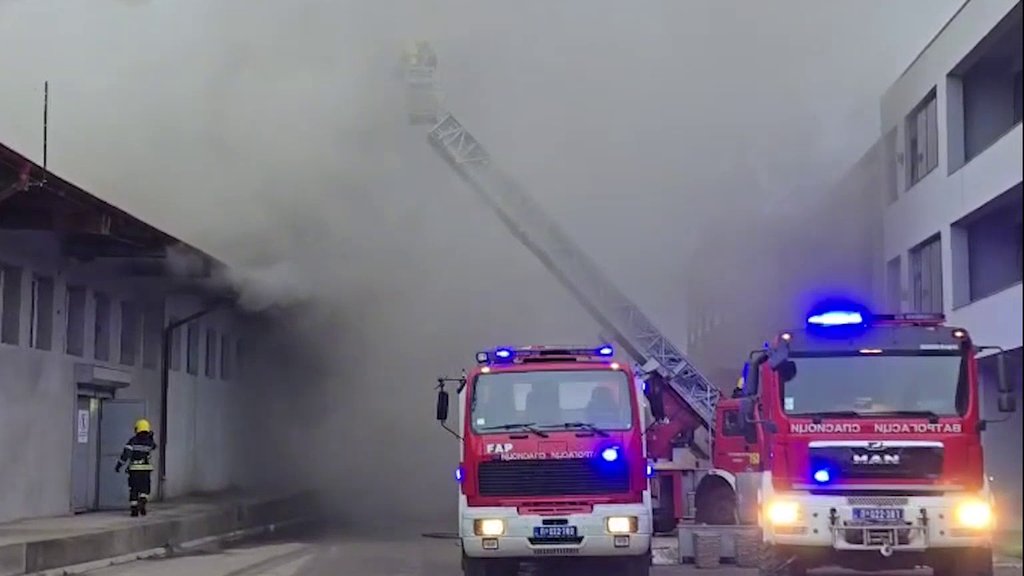 Požar na deponiji u Smederevu: Grad pod dimom od ranog jutra