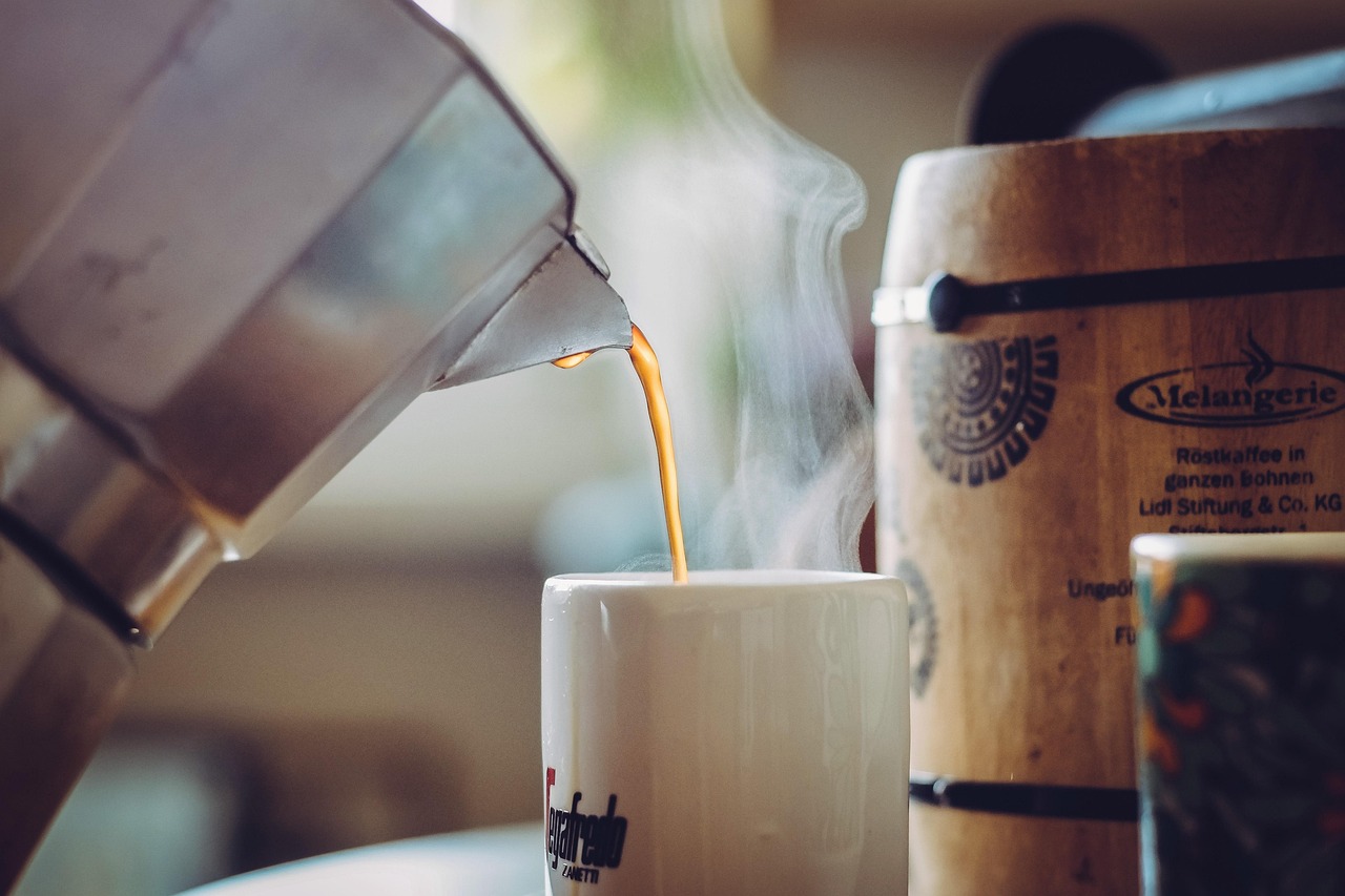 Srpska kafa ili turska kafa: Ukus i tradicija u svakodnevici žena