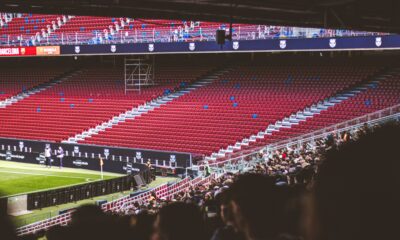 Četiri navijača Sevilje puštena na slobodu posle tuče kod stadiona Levantea: Sud naložio dalje istrage