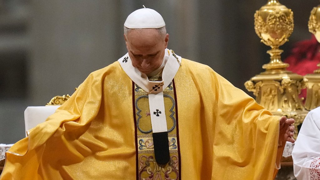 Papa Lav XIV posle operacije raka pluća: Zahvalnost vernicima i poruka nade – operacija raka pluća