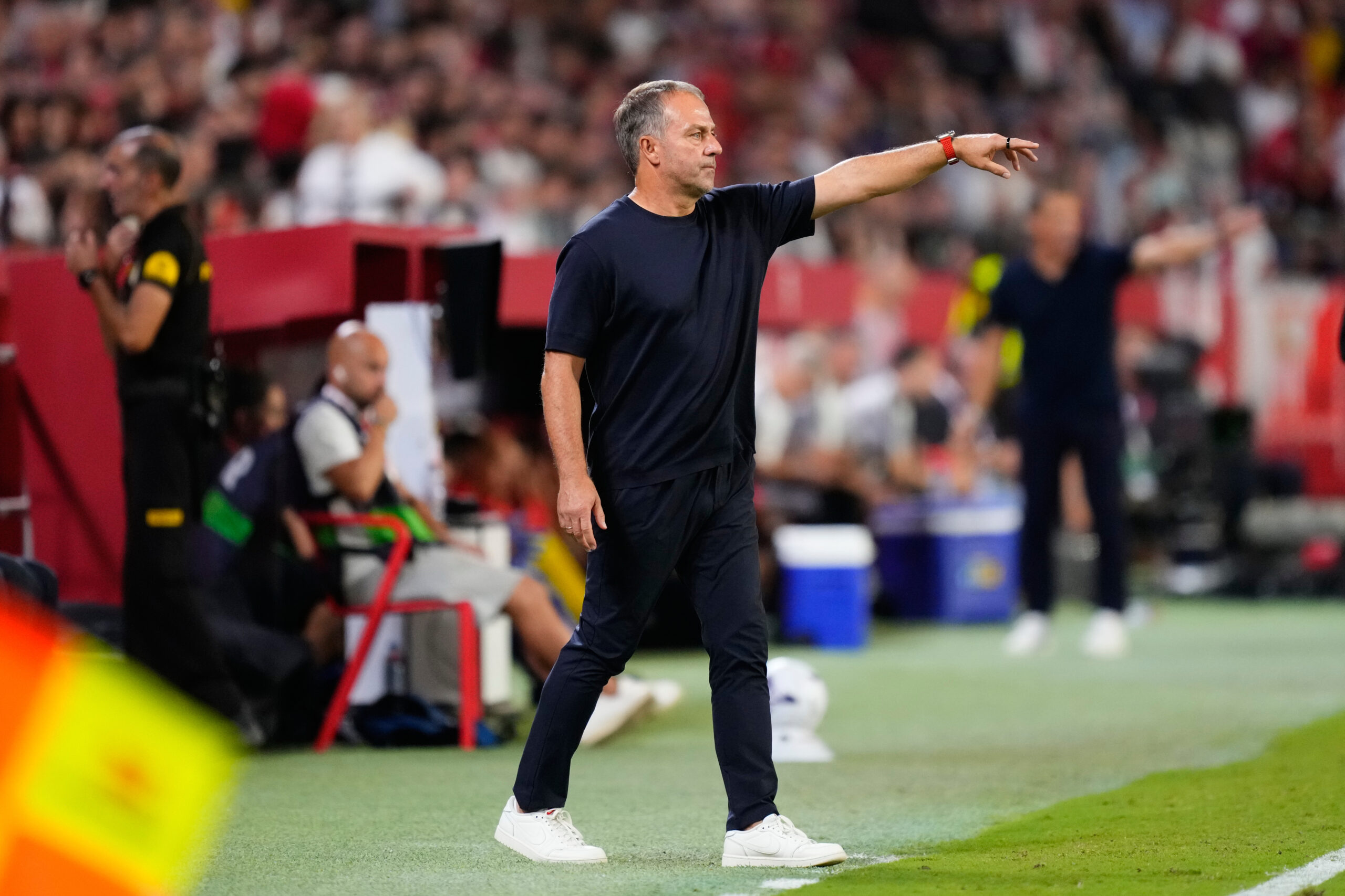 Hansi Flik pred Betis: 'Kalendar nije izgovor, fokusirani smo na sledeći meč' – Hansi Flik Barselona Betis