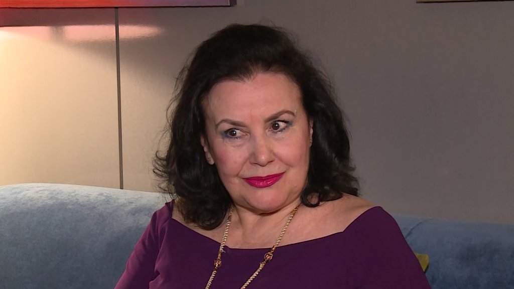 KAKO JE GREŠKA OBELILA NJENU PROŠLOST: Snežana Savić otvoreno o kajanju zbog veze sa oženjenim muškarcem (FOTO) – veza sa oženjenim muškarcem