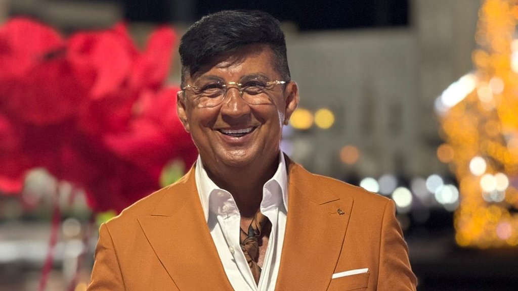 LUKSUZNA NEKRETNINA I ŽIVOT NA DVE KONTINENTA: Zoran Pejić Peja otkrio detalje iz svog doma, sve u crno-zlatnim tonovima (FOTO) – luksuzna nekretnina Zorana Pejića Peje