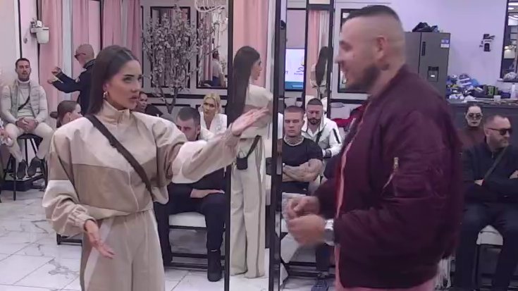 NAPETOST RASTE IZMEĐU ANĐELE I CARA: Svađa iz Bele kuće otkrila nove detalje sukoba (VIDEO)