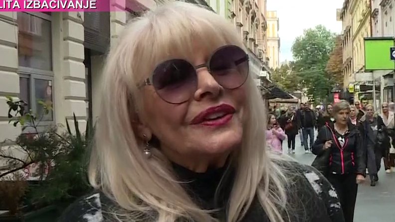 KAKO JE HANKA PALDUM ZAMALO ZAKASNILA NA GOSTOVANJE: Policajac je pratio do televizije u Zagrebu (FOTO) – Hanka Paldum Zagreb