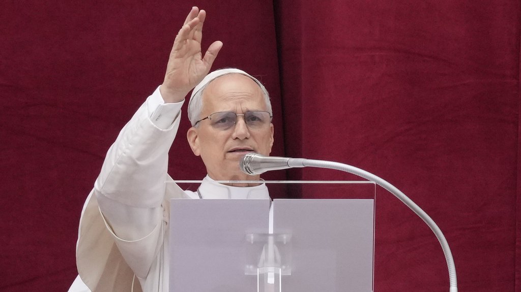 Papa Lav XIV pred vernicima u Vatikanu: Prvi javni nastup posle operacije raka pluća