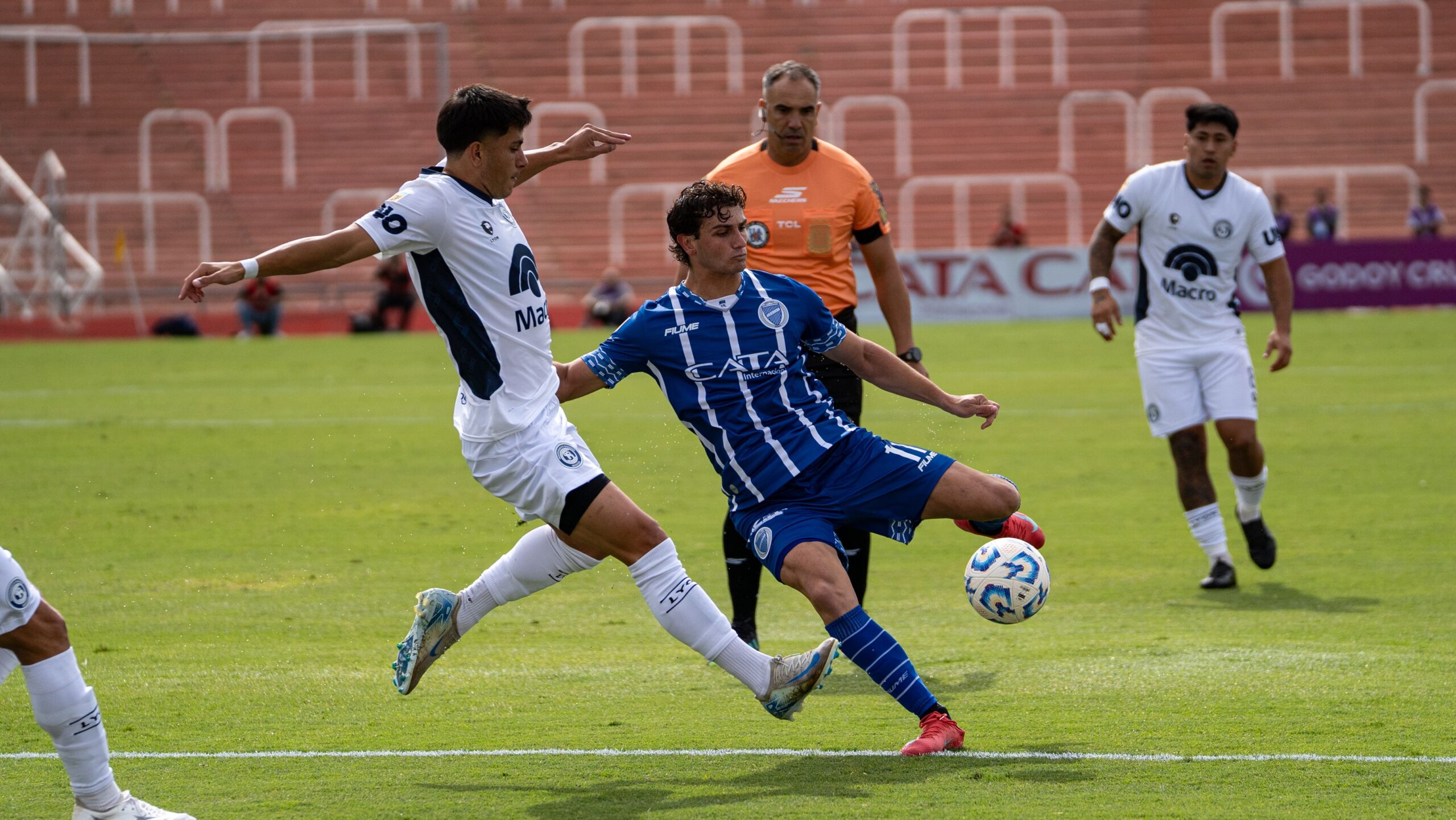 Sant Andreu i Juventud Torremolinos remizirali 2:2: Penal u finišu šokirao domaće – Sant Andreu Juventud Torremolinos fudbal