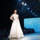 Adriana Lima zablistala u neon zelenoj čipki na modnoj pisti – Adriana Lima modna pista