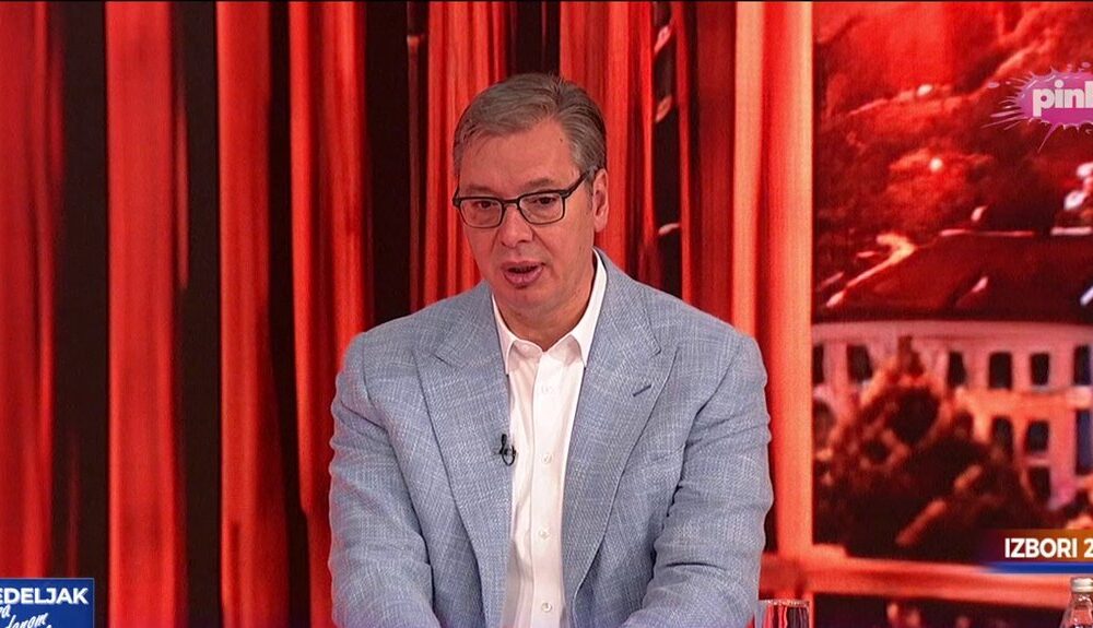 Aleksandar Vučić odgovara na pitanja u jutarnjem programu kod Gordane Uzelac – Aleksandar Vučić u jutarnjem programu