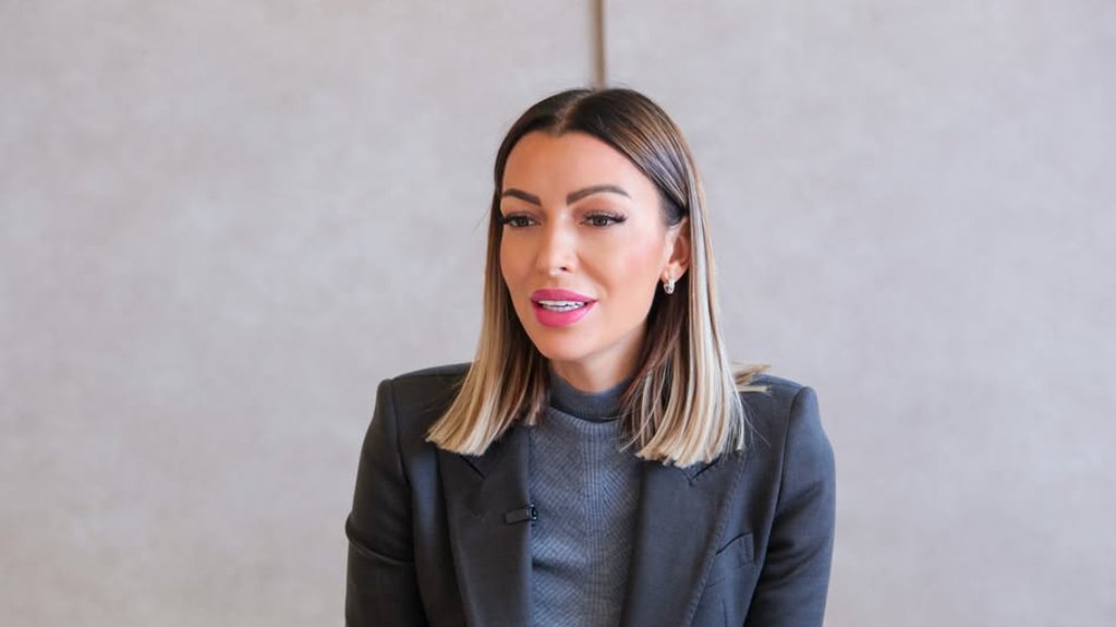 Adrijana Mesarović razgovarala sa građanima Bukovca o investicijama i ravnomernom razvoju – investicije i ravnomeran napredak