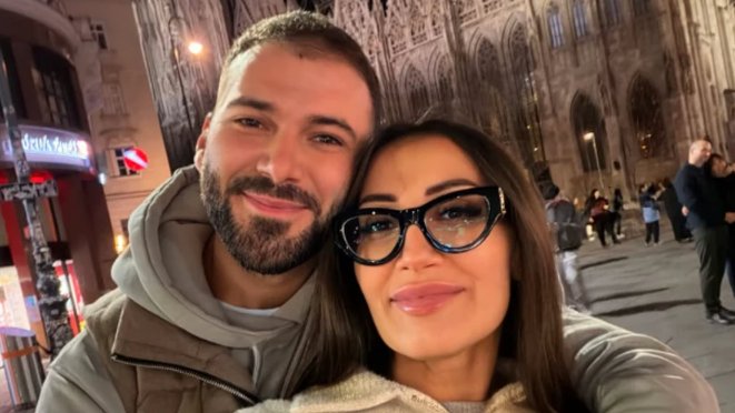 NOVI POČETAK ZA MARKA GAČIĆA: Pevač sa trudnom partnerkom objavio prvu zajedničku fotografiju iz Beča (FOTO) – Marko Gačić i partnerka