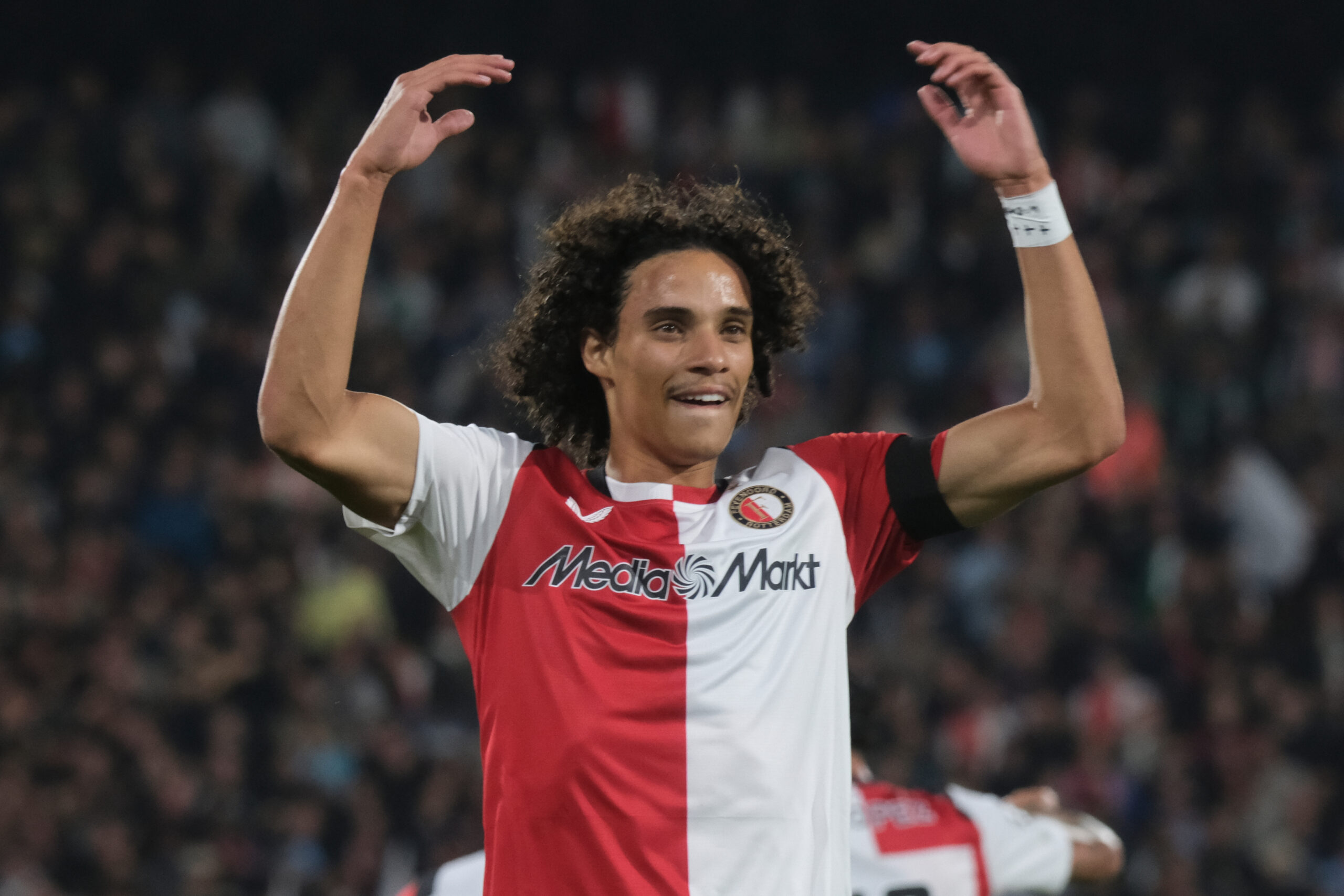 Feyenoordovi 'četiri veličanstvena' testiraju Betis: Zechiël, Ferri, Moussa i Valente u fokusu – Gjivai Zechiël Feyenoord Betis