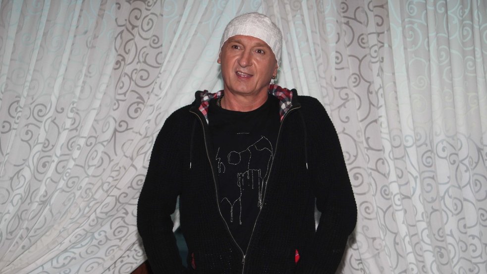GODINAMA VAN OČIJU JAVNOSTI, SADA SVE OTKRIVENO: Miki Mećava dobio ćerku sa partnerkom s kojom živi (FOTO)