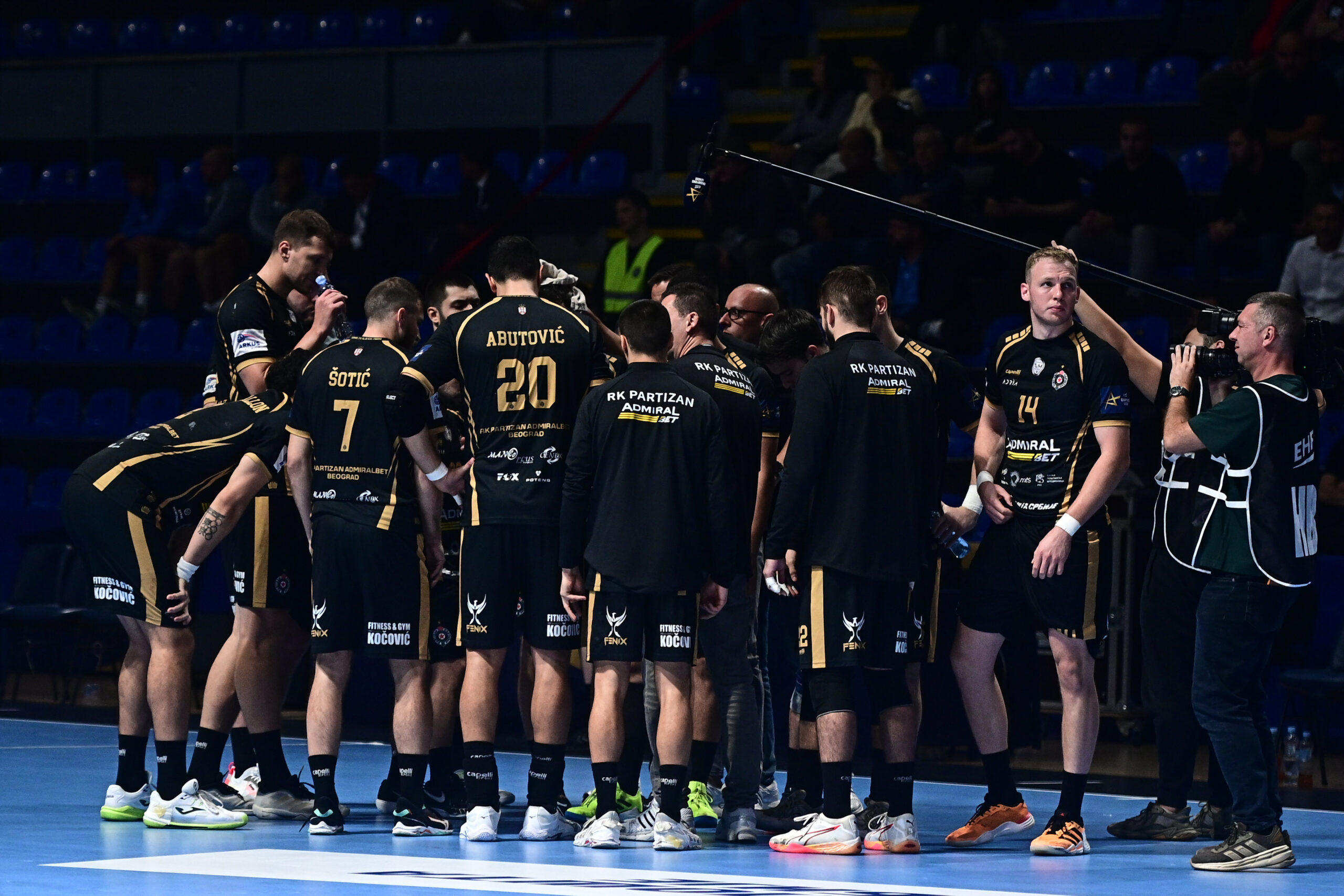 Mančester doživeo težak poraz u Ligi šampiona: Debitant slavio sa 4:1