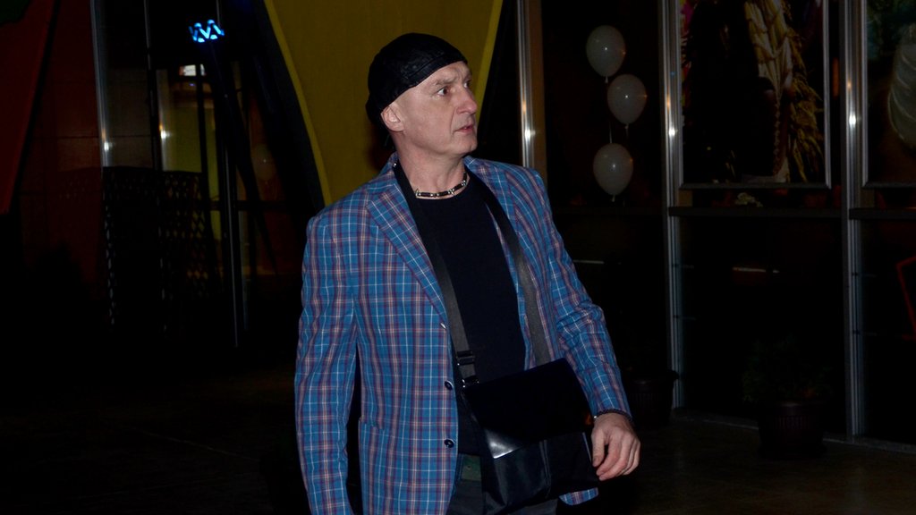 PORODIČNA SREĆA KOD MIKIJA MEĆAVE: Pevač proslavio dolazak unuka i rođenje ćerke u kratkom razmaku (FOTO)