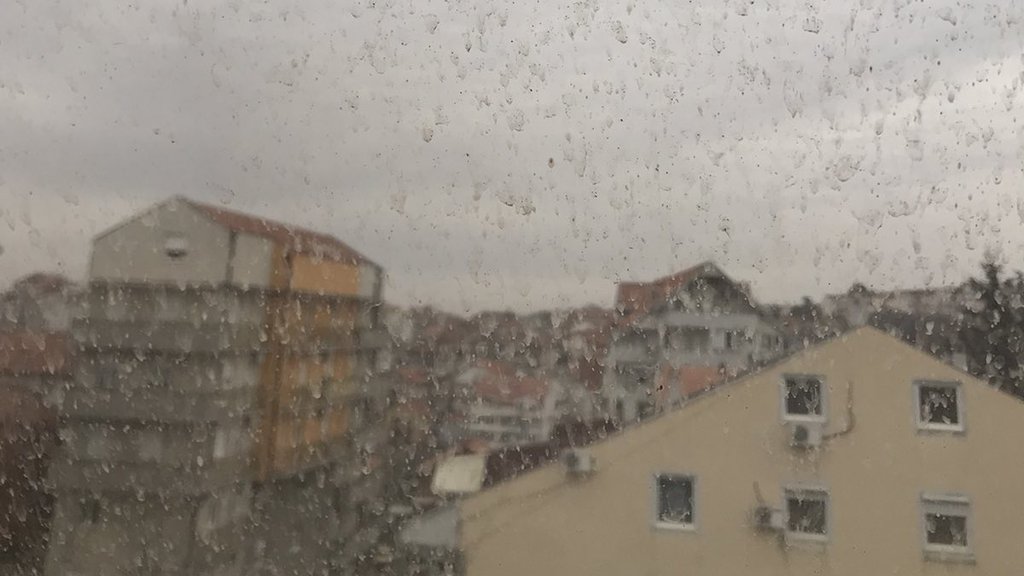 Žuto nebo i prljava kiša u Srbiji: Saharski pesak kratko ostaje, evo šta sledi