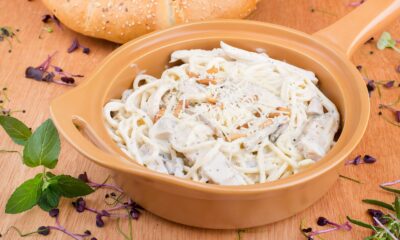 Kremasta pasta u belom sosu za brzi porodični ručak