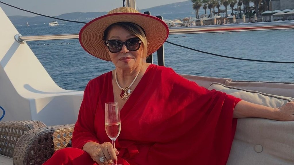 NIJE SVE U ESTETSKIM TRETMANIMA: Neda Ukraden otkrila zbog čega je fizička aktivnost ključ njene figure (FOTO) – Neda Ukraden fizička aktivnost