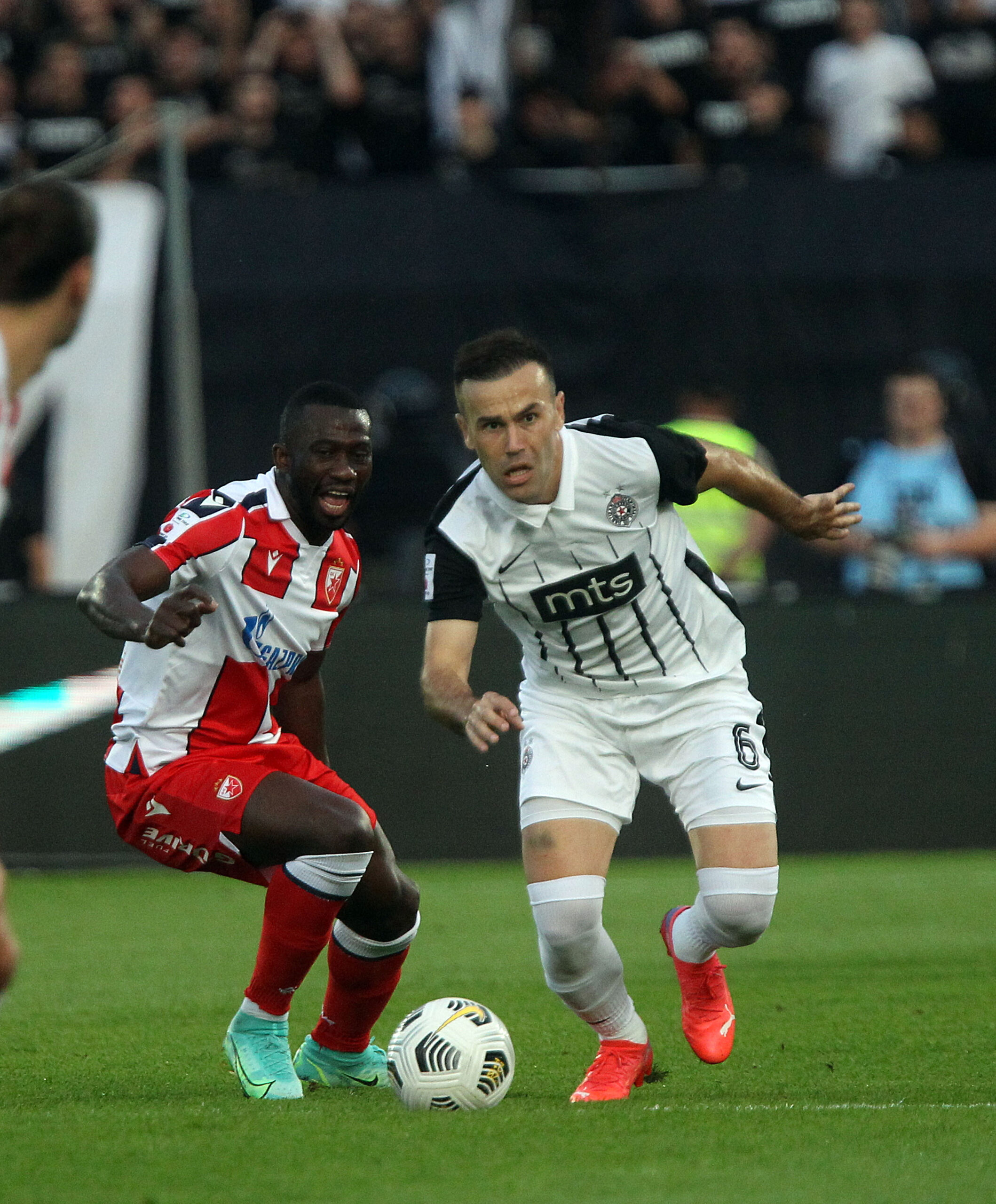 Sekou Sanogo propušta i duel sa Čukaričkim: Povratak u tim još na čekanju