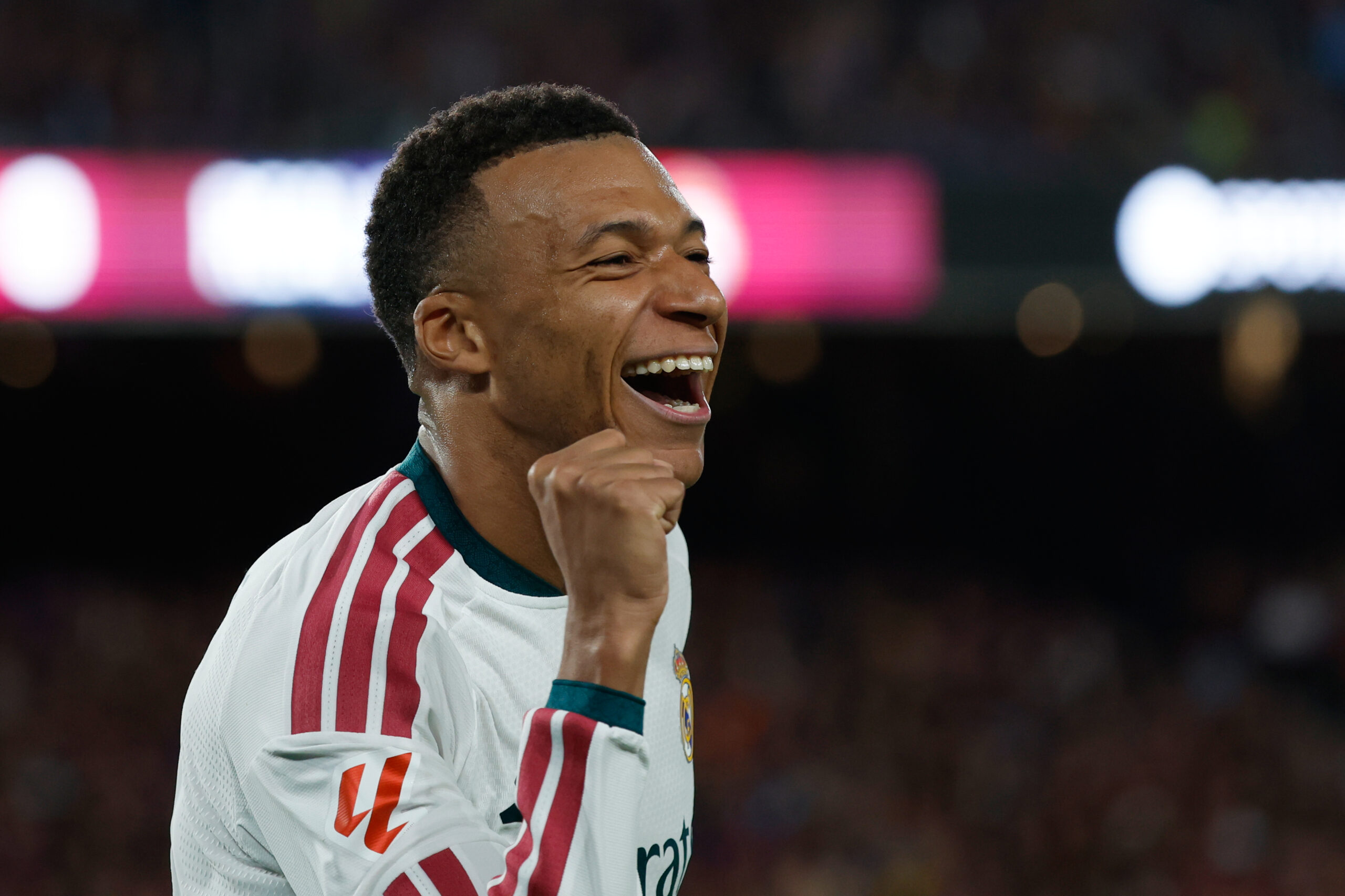 Kilijan Mbape na korak od 100 golova za Real Madrid: Srećan pogodak u El Klasiku