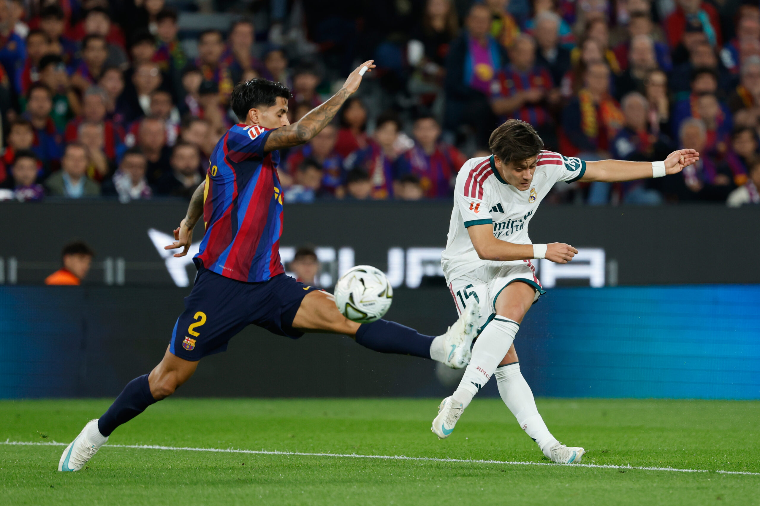Real Madrid i sporna situacija: Da li je faul Cancela zaslužio crveni karton?