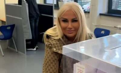 SVI SU GLEDALI U JEDAN DETALJ: Elma Sinanović obavila građansku dužnost u opuštenom izdanju (FOTO) – Elma Sinanović na glasanju