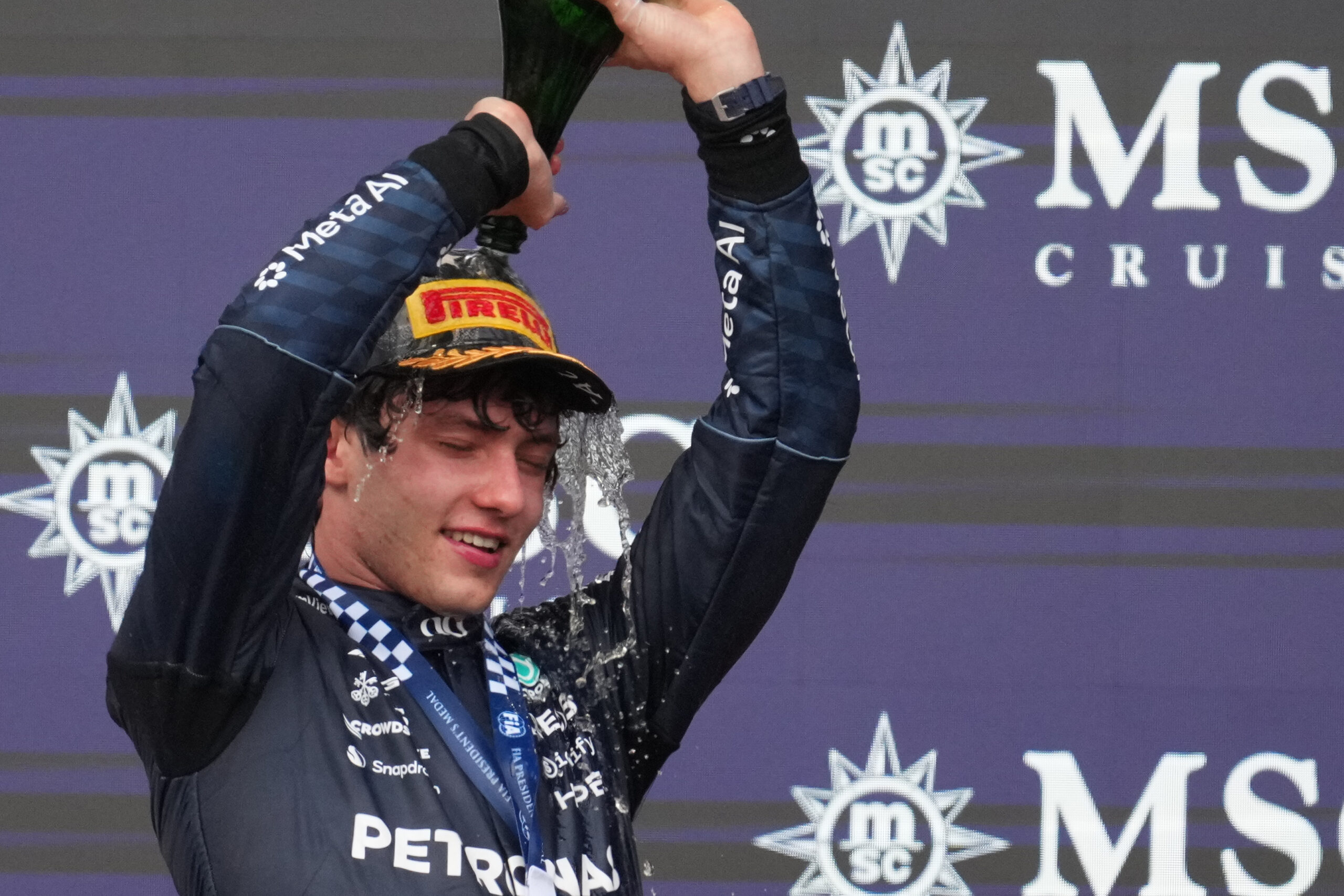 Kimi Antonelli pred titulom u Meksiku, Fernando Alonso i Carlos Sainz traže izlaz iz krize