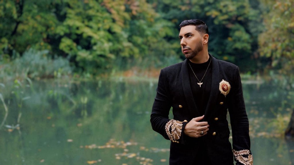 KO PAMTI NJEGOV GLAS IZ VELIKOG HITA: Mirza Hamzić nakon „Insomnie“ osvaja nove muzičke nagrade i snima spotove (FOTO) (VIDEO)