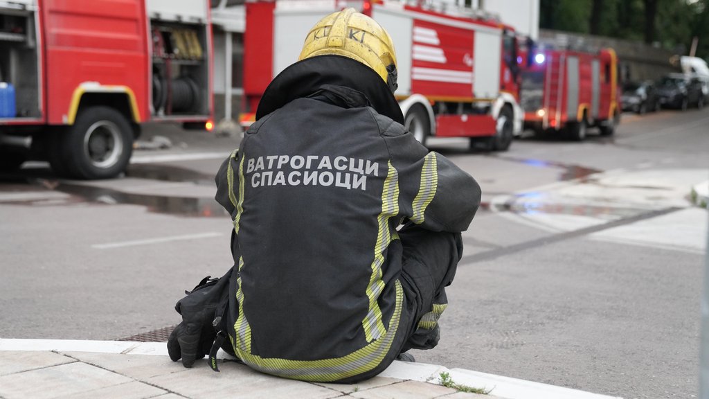 Požar u Novom Pazaru: Hitna intervencija u radionici za trotinete