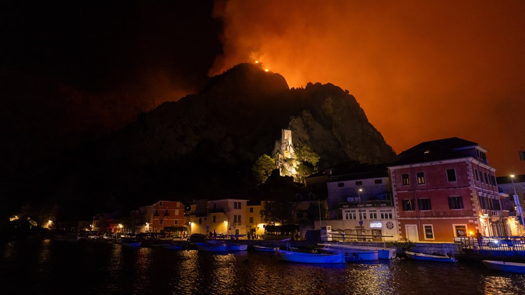 Požar u Omišu: Preminula šesta žrtva, posledice katastrofe još se osećaju