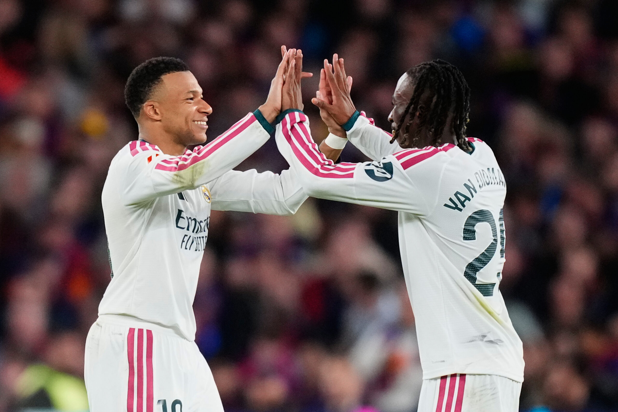 Real Madrid slavio protiv Barselone 2:1 u prvom El Klasiku: Prekinut niz pobeda Katalonaca – Real Madrid Barselona El Klasiko