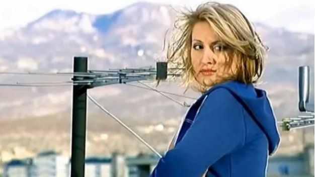 KAKO JE ANDRIJANA BOŽOVIĆ PREBRODILA NAJTEŽE TRENUTKE: Pevačica otvoreno o gubitku muža i sina, pronašla novu snagu u fitnesu (FOTO) – gubitak muža i sina