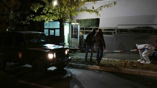 Detalji o napadu ispred ambasade Izraela: Napadač deportovan iz Nemačke – napad u Beogradu