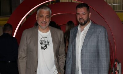 EMOCIJE SU PREVLADALE NA ROĐENDANU: Aca Kos u suzama tokom iznenađenja koje je priredio Čeda Jovanović (FOTO) – rođendan Ace Kosa