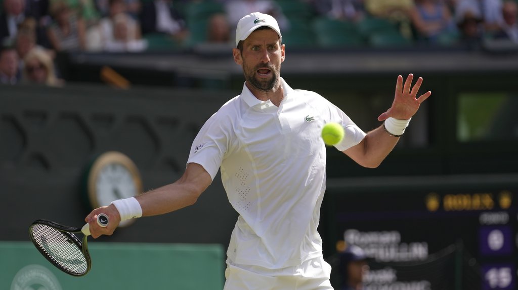Novak Đoković poražen od Jan-Lenarda Štrufa 6:7, 7:5, 7:6 u osmini finala ATP Bazel – ATP turnir u Bazelu