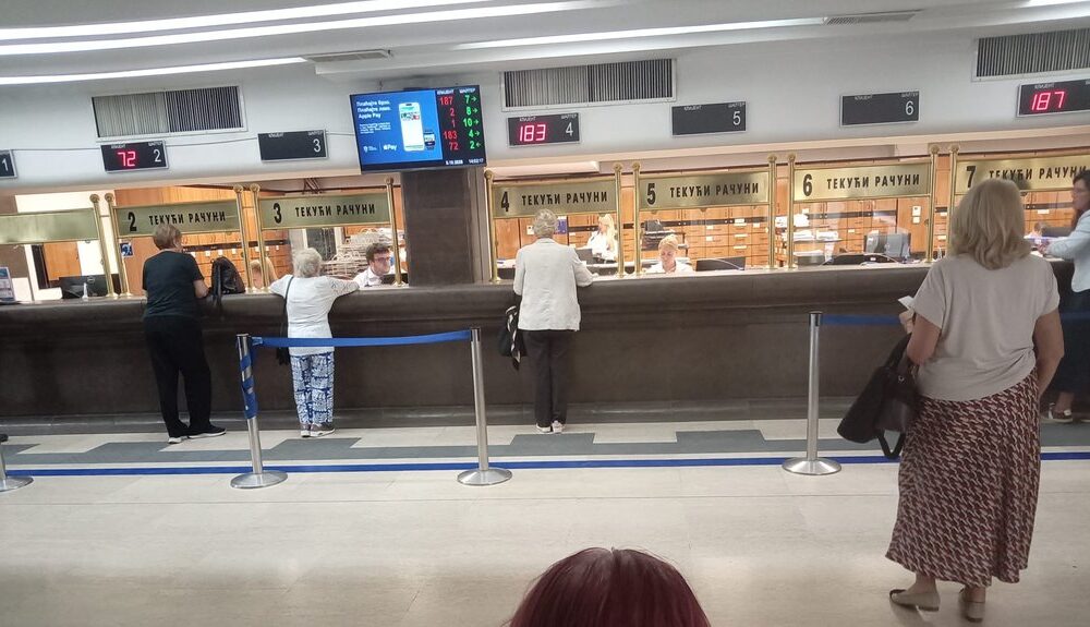 Poštanska štedionica demantuje navode: Nema pokušaja iznošenja milijardu dinara