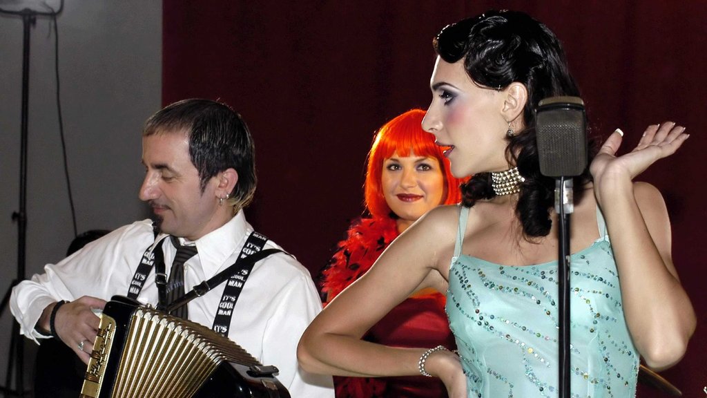 RAZLAZ KOJI I DALJE INTRIGIRA PUBLIKU: Čeda Čvorak i Maja Marković više nisu u kontaktu, podelili su imovinu (FOTO) – raskol u grupi Luna