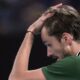 Prekid meča Danila Medvedeva zbog incidenta sa skupljačem loptica na ATP turniru – incident sa skupljačem loptica
