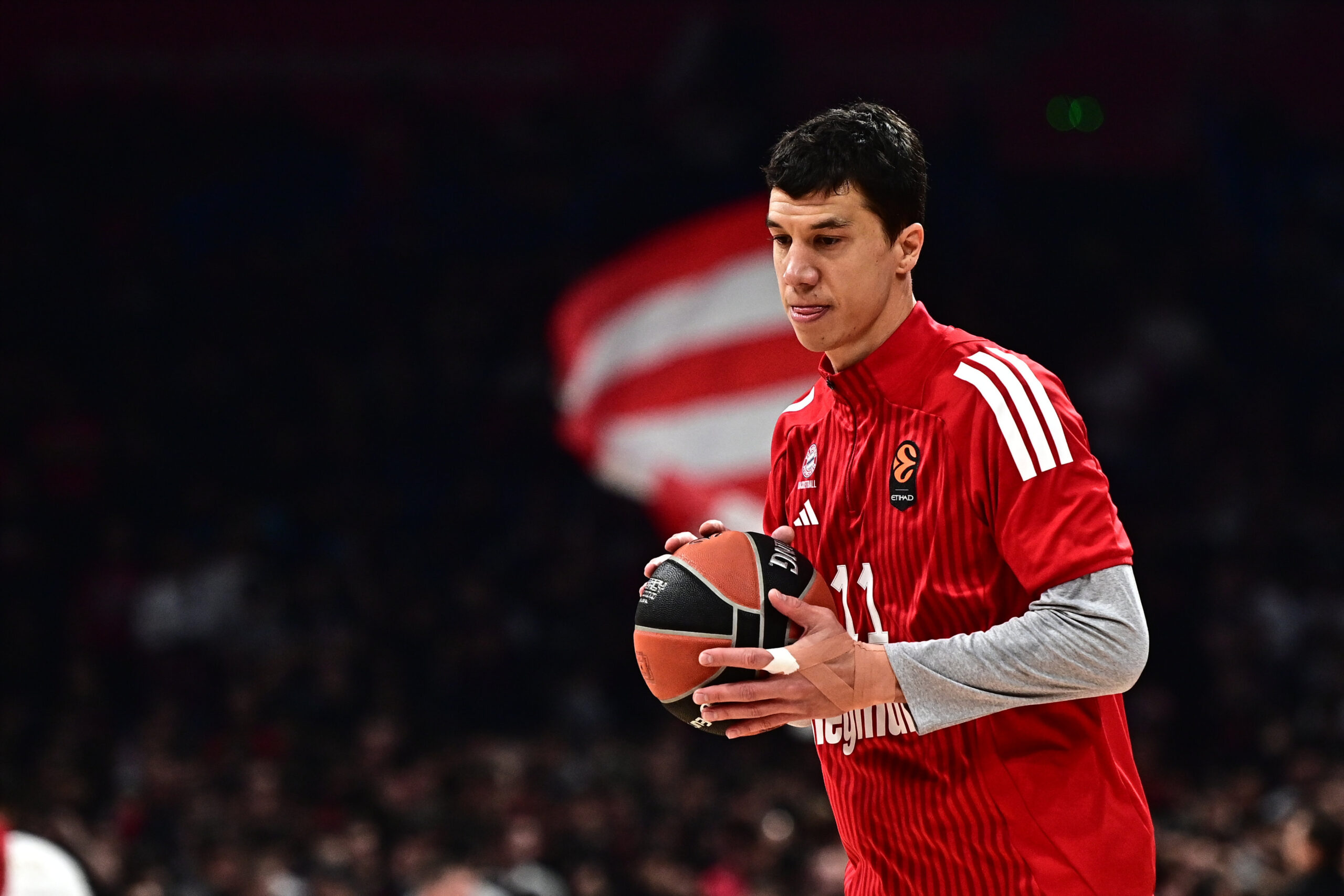 Vladimir Lučić i izabranica čekaju devojčicu: Fudbaler Crvene zvezde podelio srećne vesti