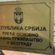 Iznošenje džakova sa dokumentacijom ispred opštine Zemun nije krivično delo – iznošenje džakova u Zemunu