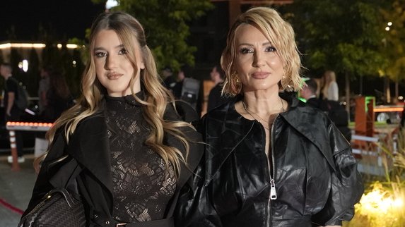 KAKO IZGLEDA PORODIČNA ATMOSFERA KOD GOCE TRŽAN: Lena Marinković otkrila slavsku trpezu za Svetog Luku (FOTO) – slavska trpeza kod Goce Tržan